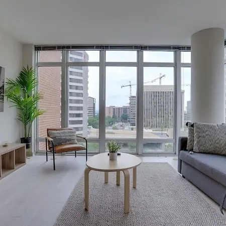 Wonderful 2Br Apartment At Crystal City Arlington Exterior photo