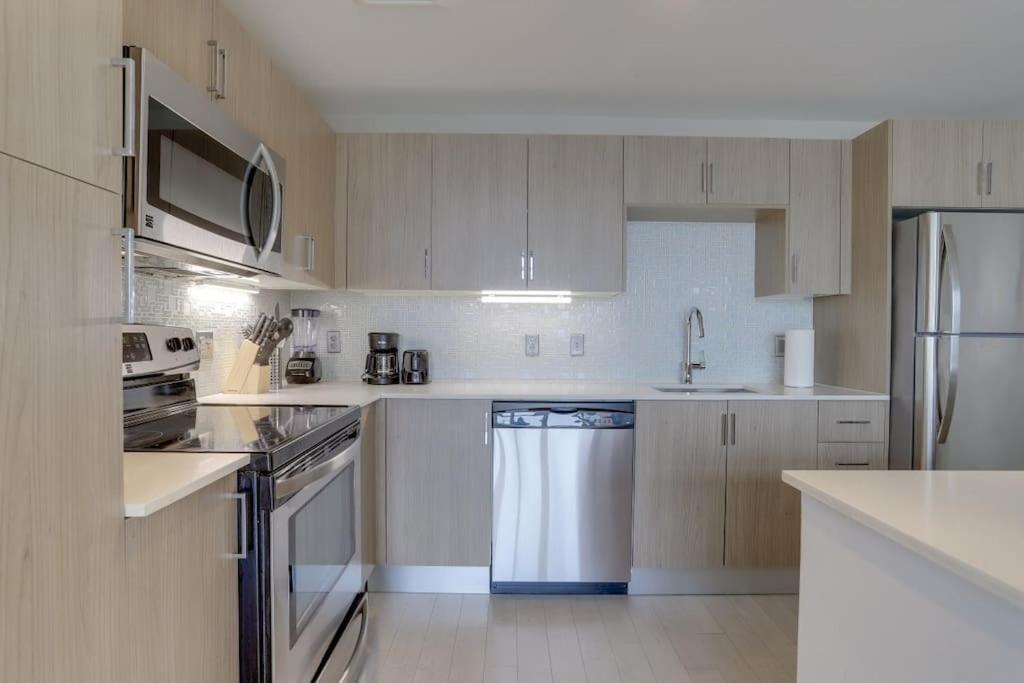 Wonderful 2br At Crystal Arlington