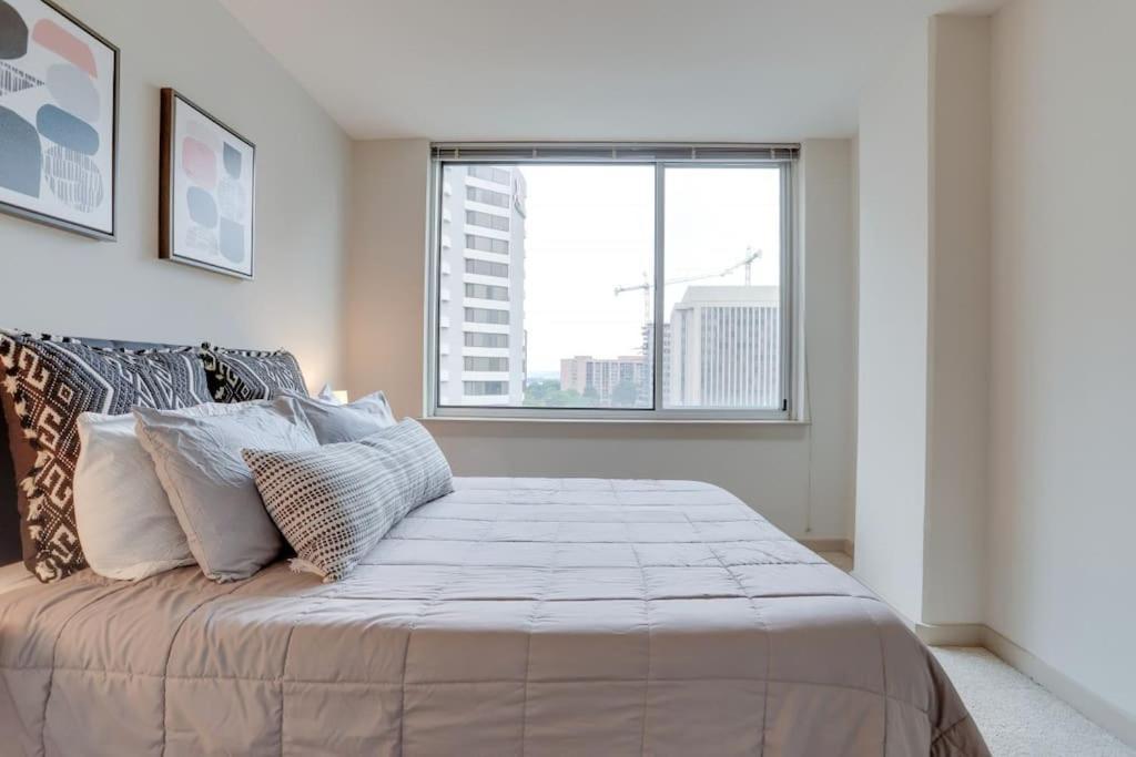 Apartment Wonderful 2br At Crystal *